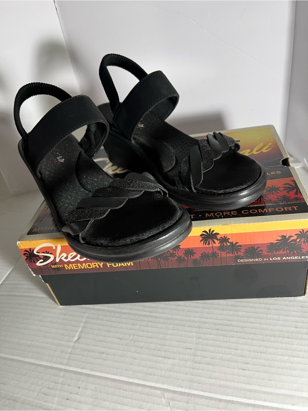 Shechers size 9 good condition